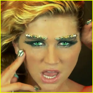 Ke$ha - We R Who We R (Official Video) 