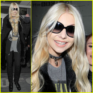 taylor-momsen-london