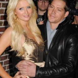 cy-waits-and-paris-hilton_360x464