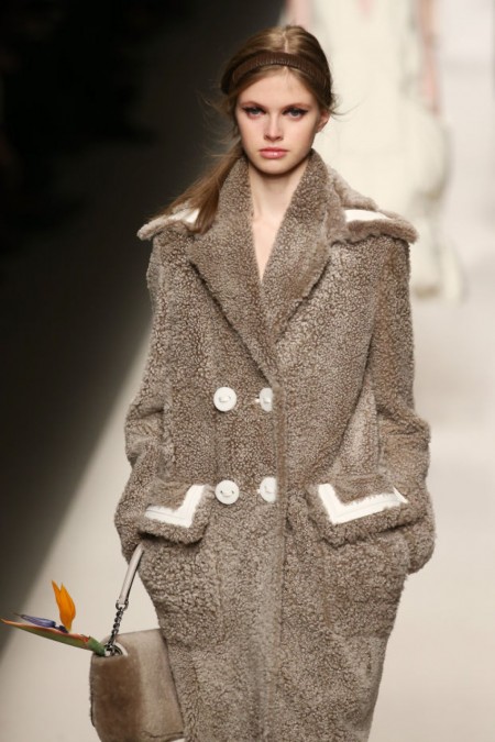 A look from the Fendi fall 2015 collection.