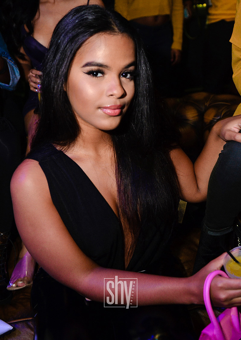 Day Party At The Gryphon Sundays [11 10 19] Shy Magazine
