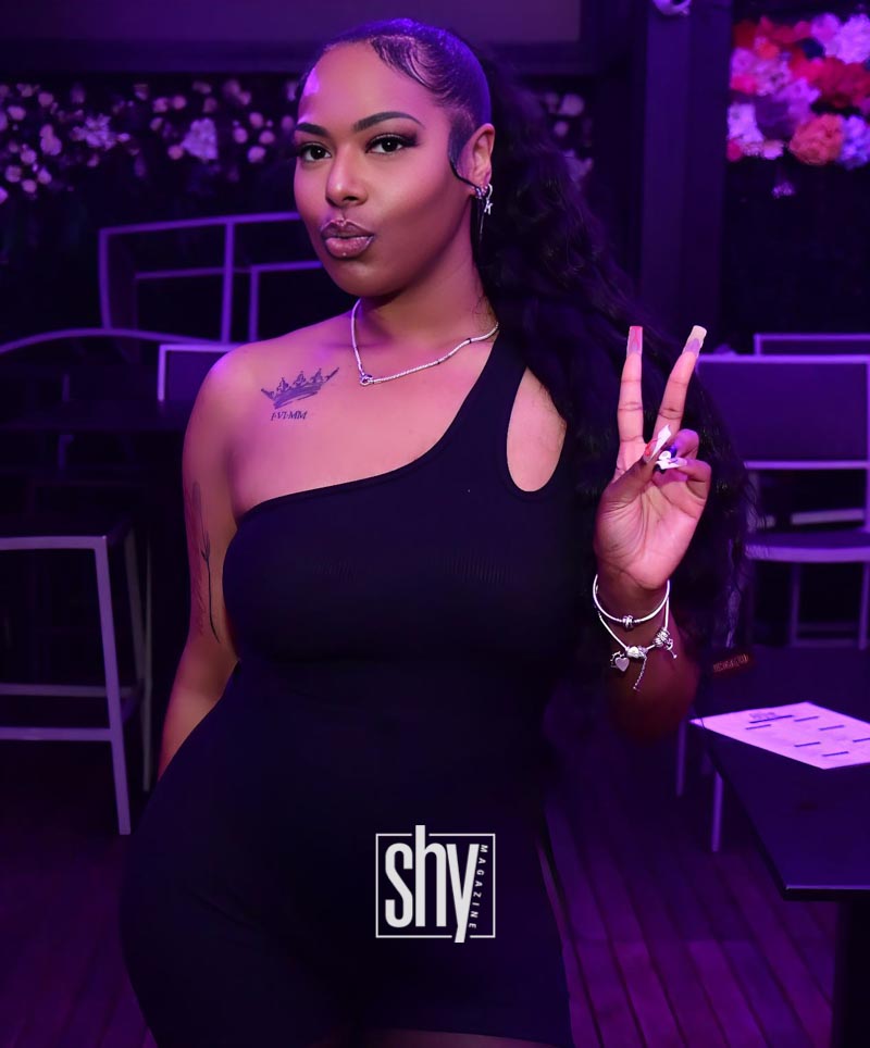 air lounge shy magazine 55