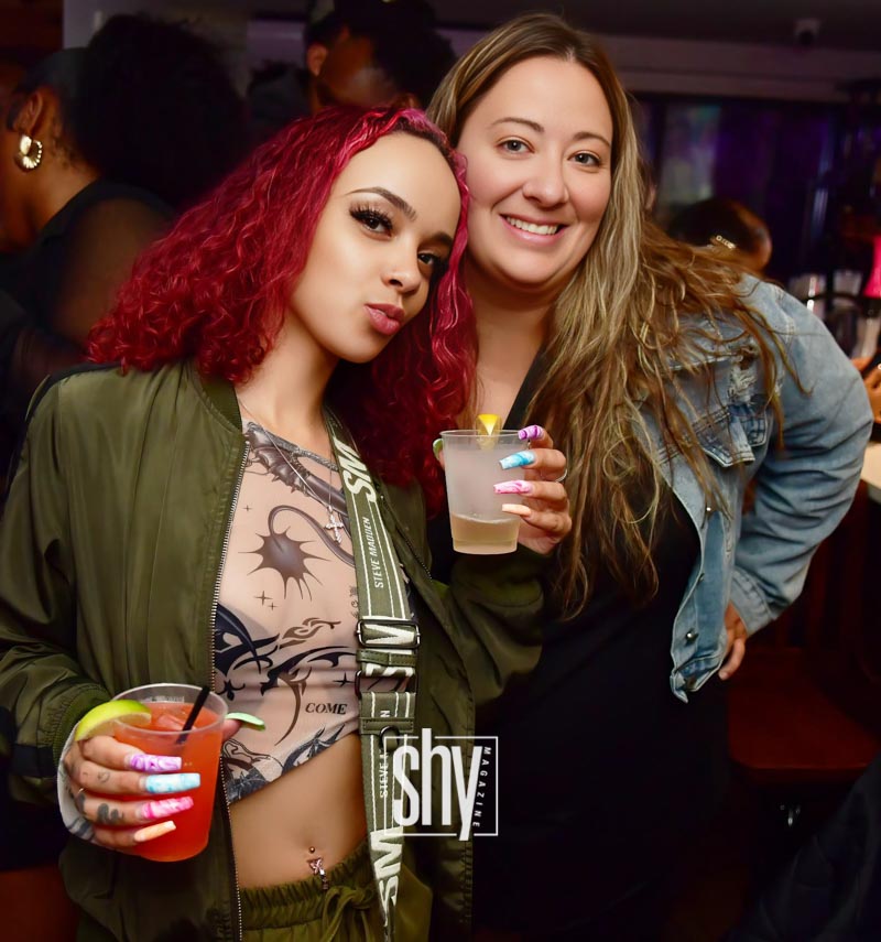 air lounge shy magazine 51