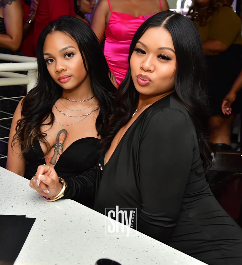 air lounge shy magazine 213