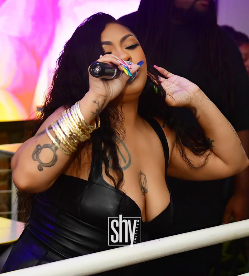 air lounge shy magazine 53