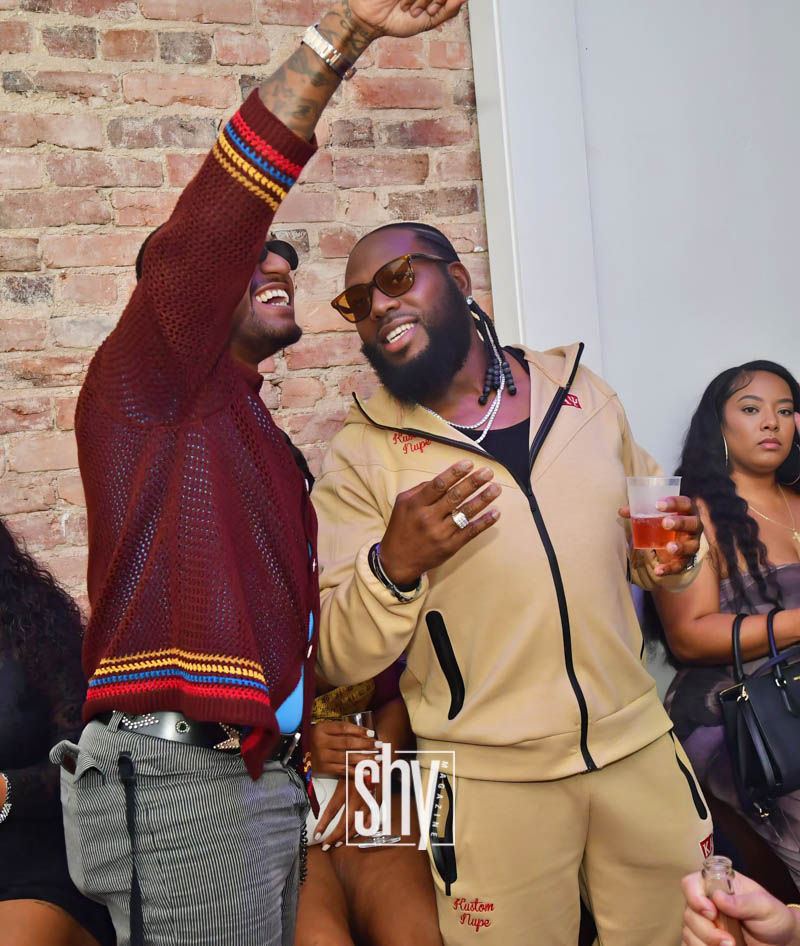 air lounge shy magazine 56
