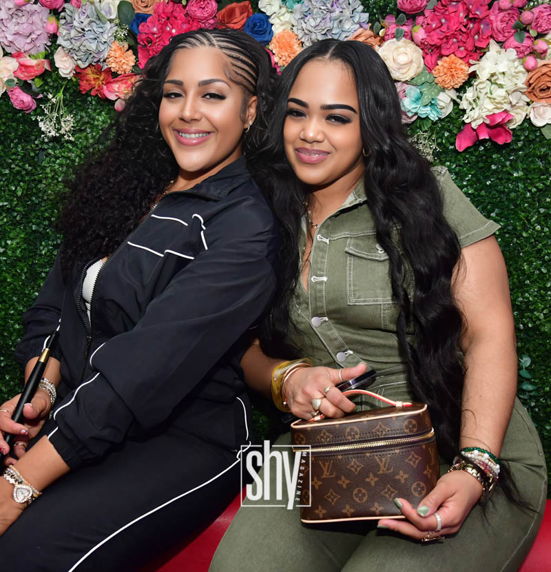 air lounge shy magazine 23