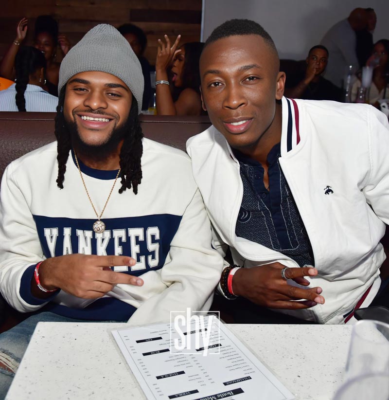 air lounge shy magazine 28