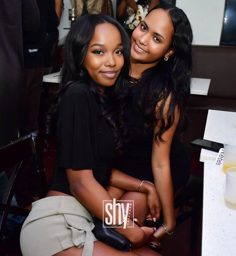 air lounge shy magazine 6