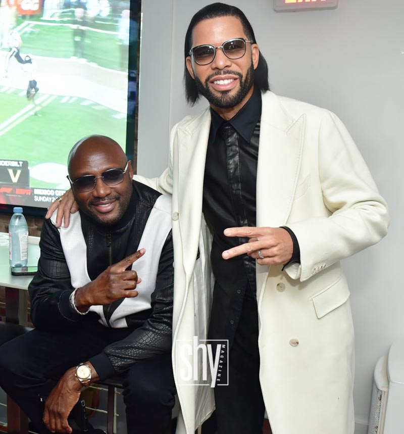 air lounge shy magazine 79