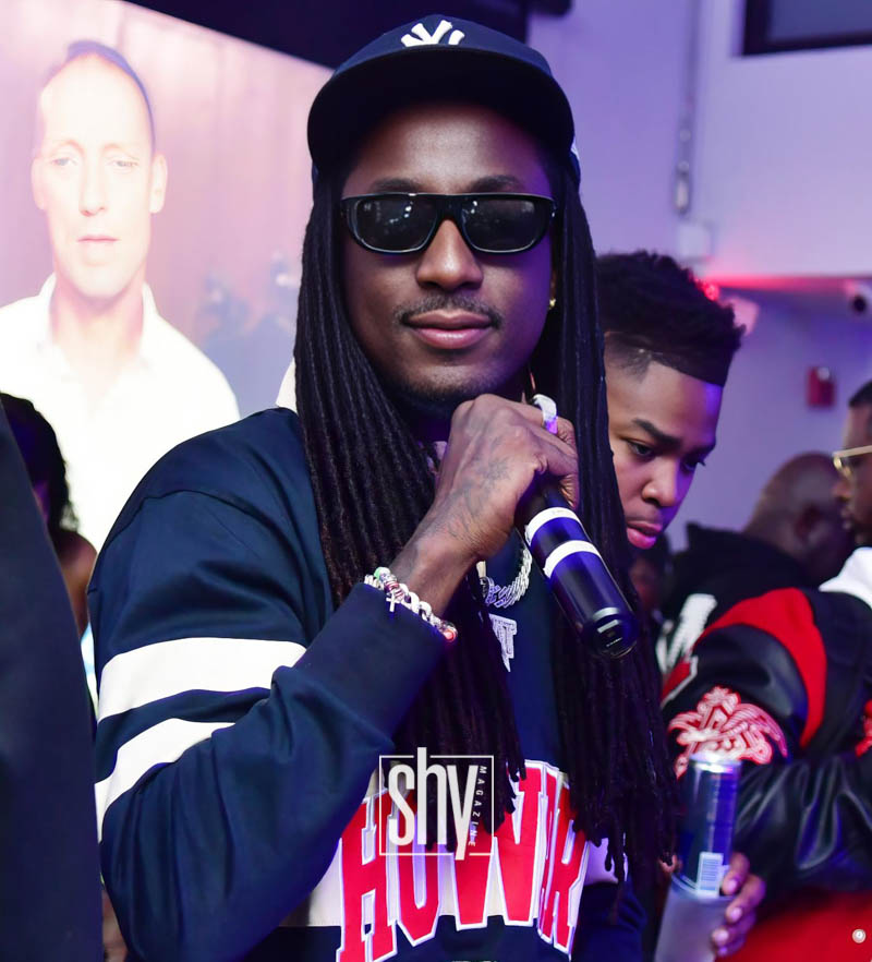 air lounge shy magazine 81