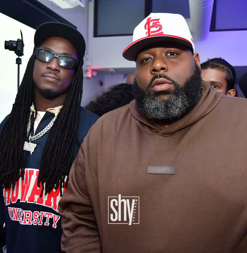 air lounge shy magazine 87