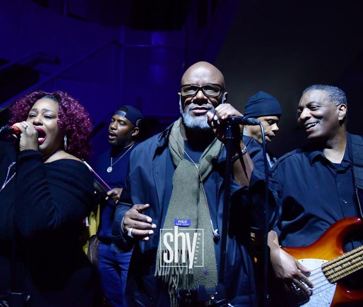 air lounge shy magazine 101