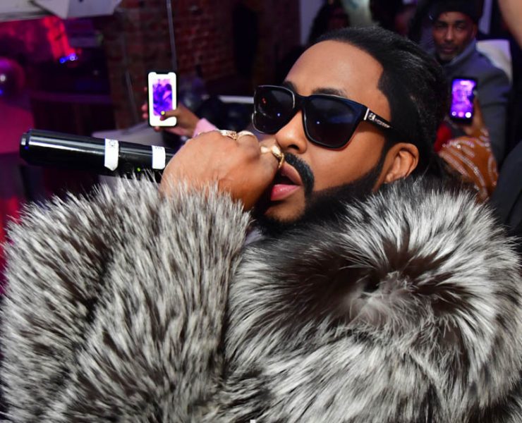 air lounge shy magazine 8