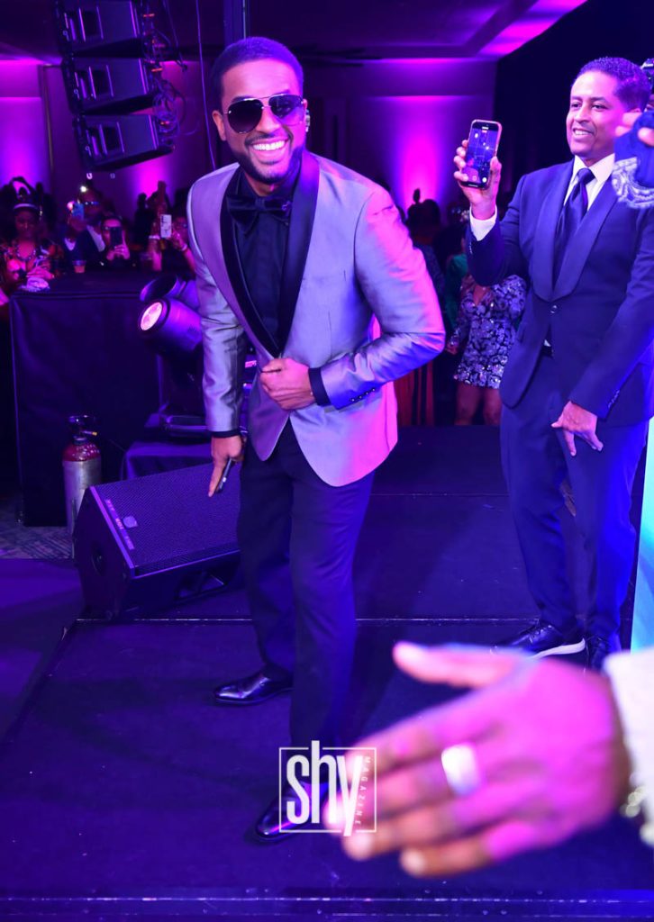 social architects shy magazine 220