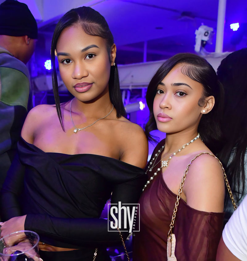 air lounge shy magazine 103