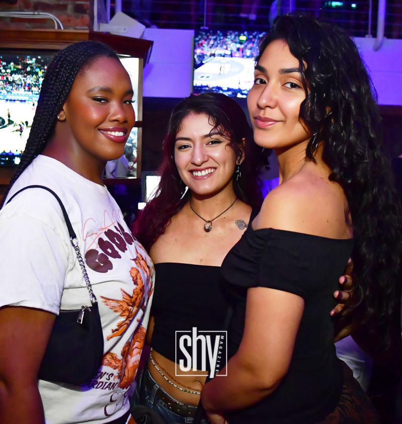 air lounge shy magazine 65