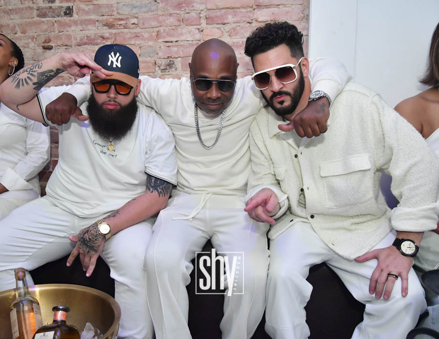 air lounge shy magazine 147