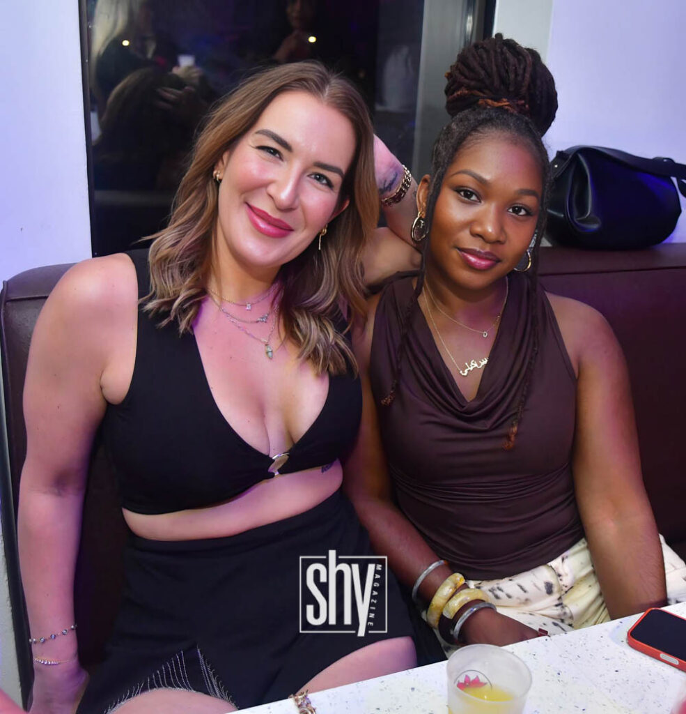 air lounge shy magazine 22