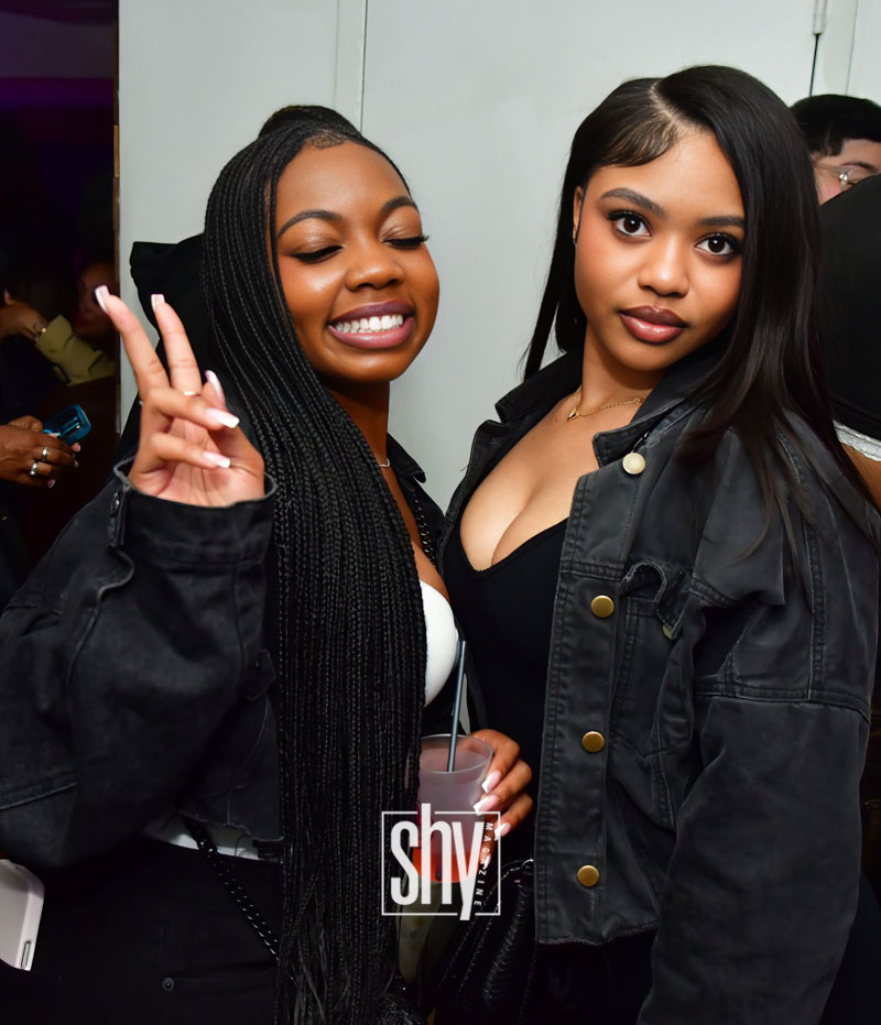 air lounge shy magazine 25