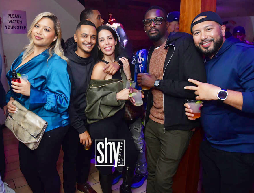 air lounge shy magazine 55