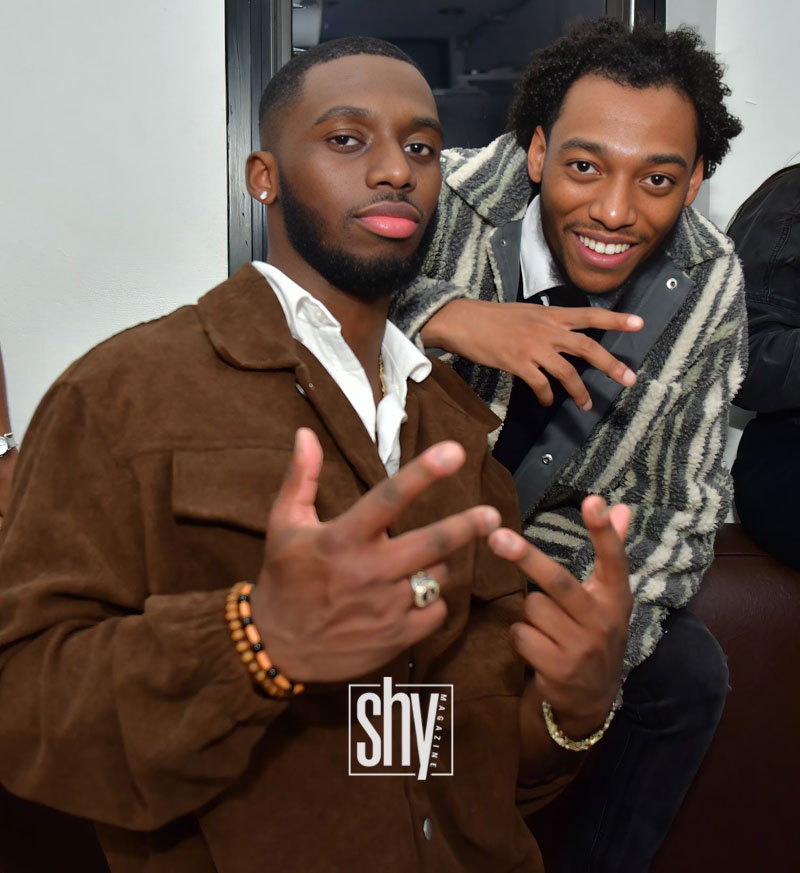 air lounge shy magazine 57