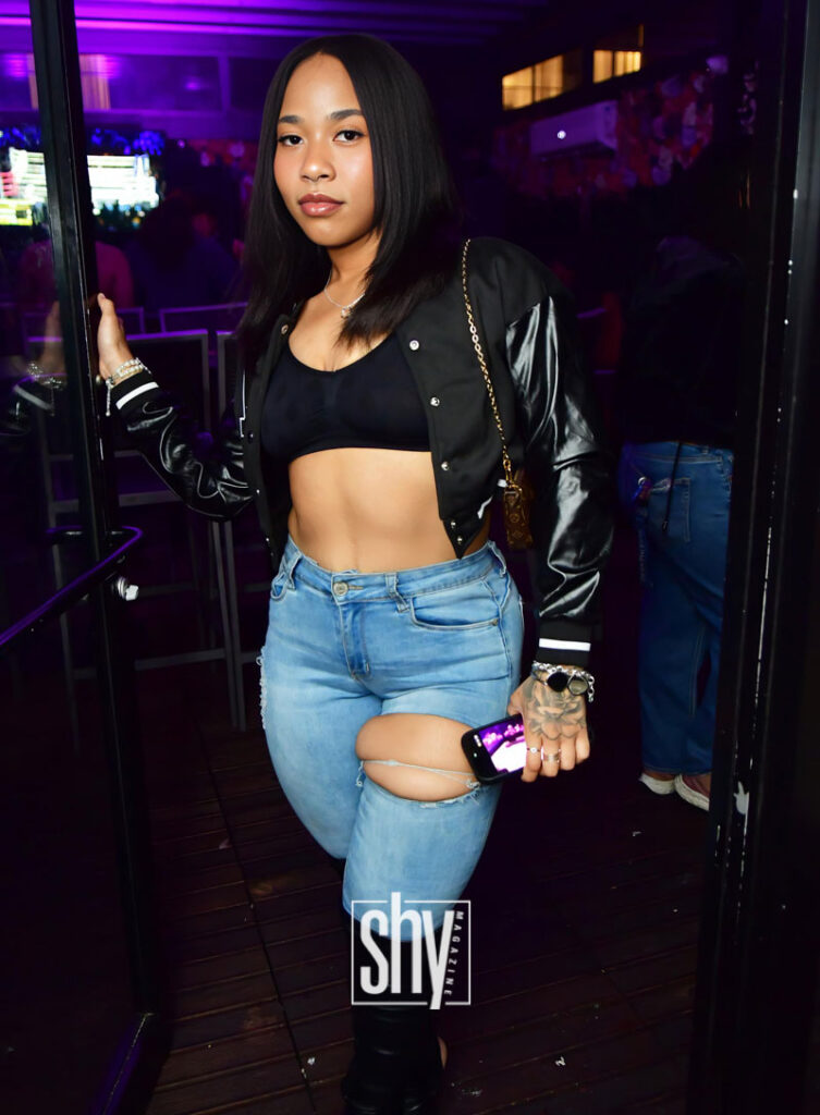 air lounge shy magazine 6