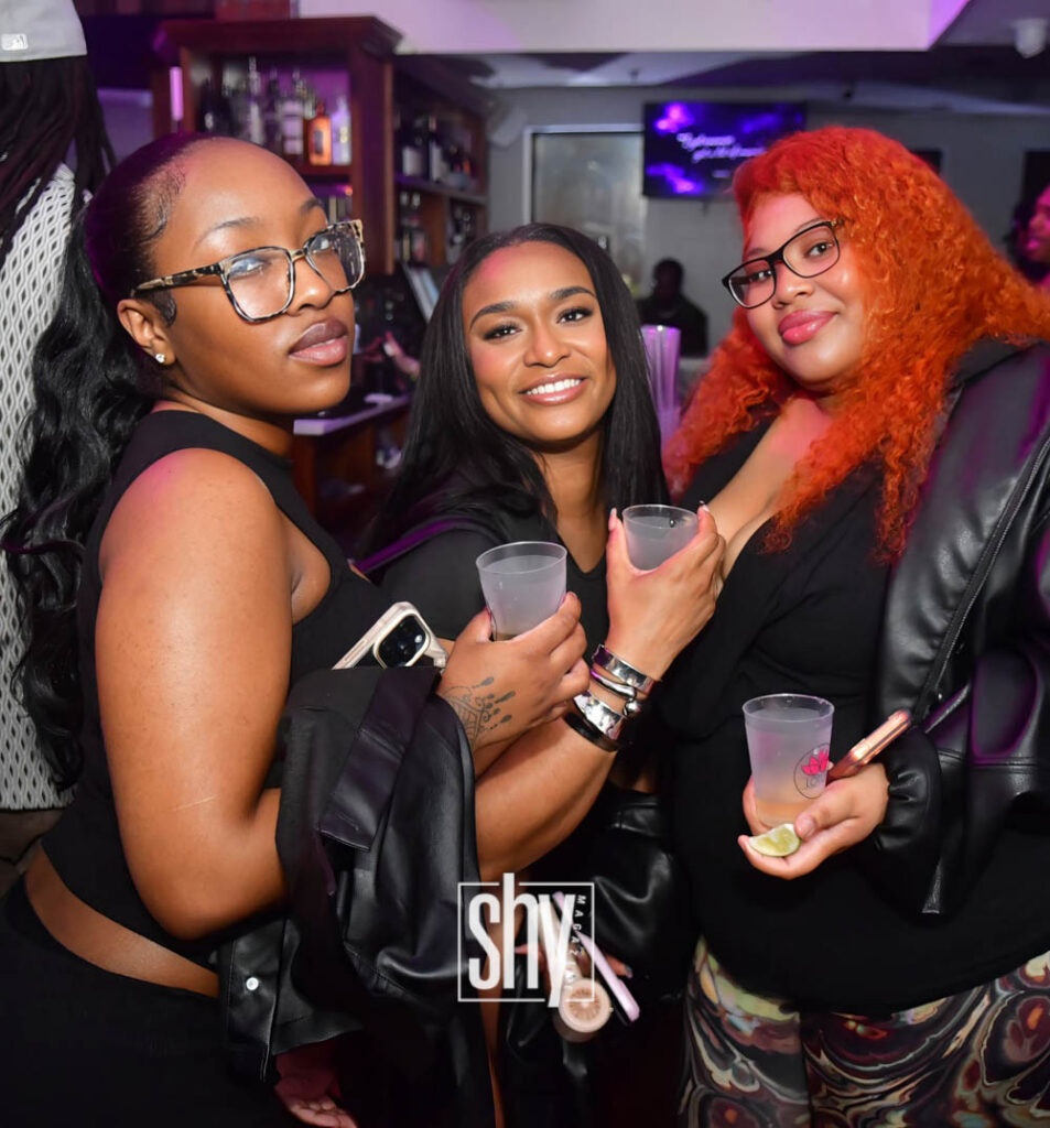 air lounge shy magazine 84