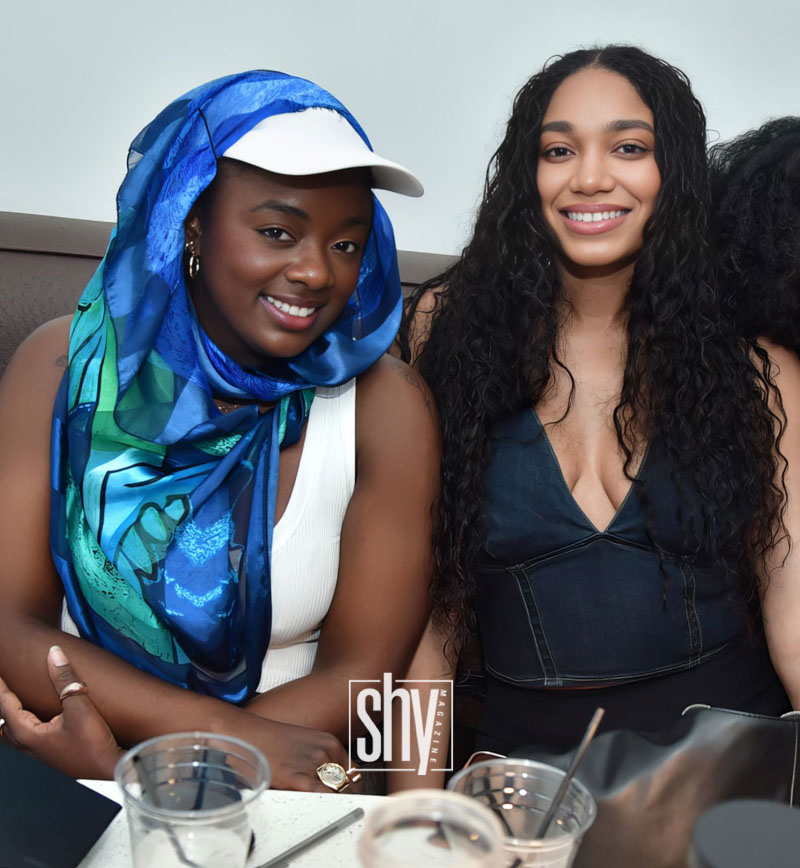 air lounge shy magazine 109