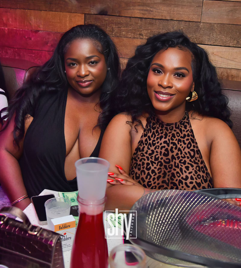 air lounge shy magazine 112