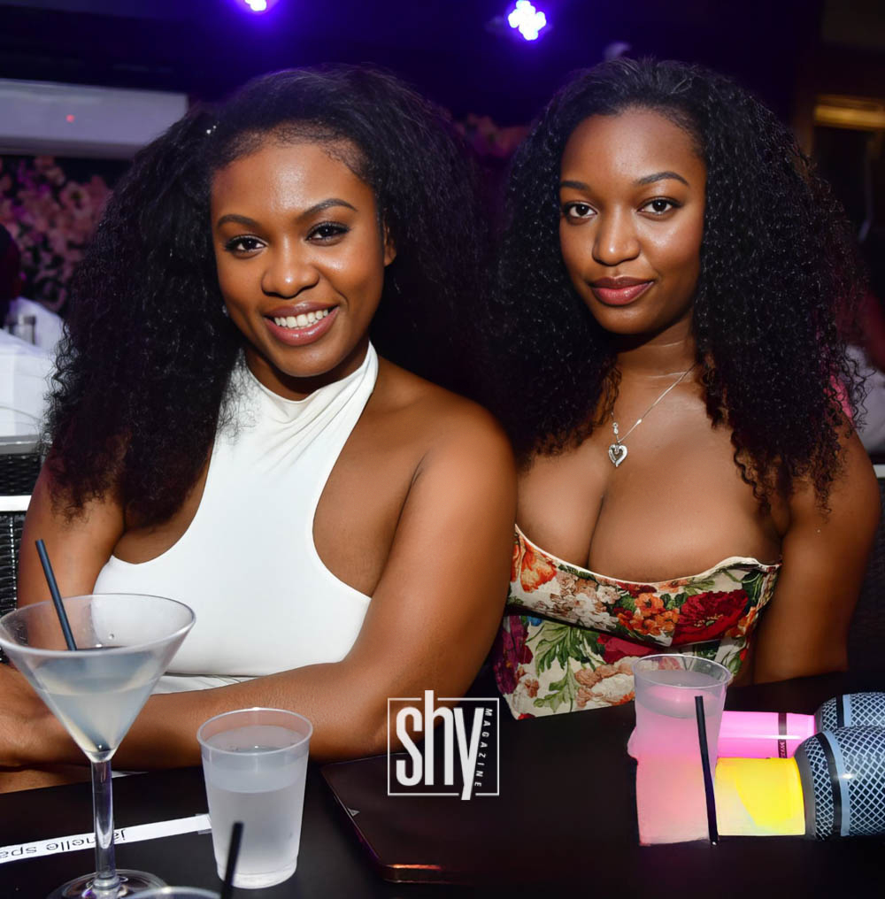 air lounge shy magazine 74