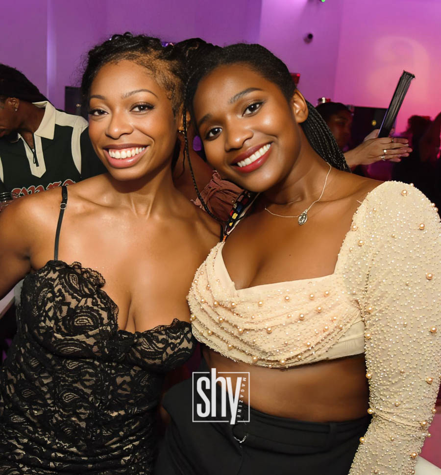 air lounge shy magazine 40