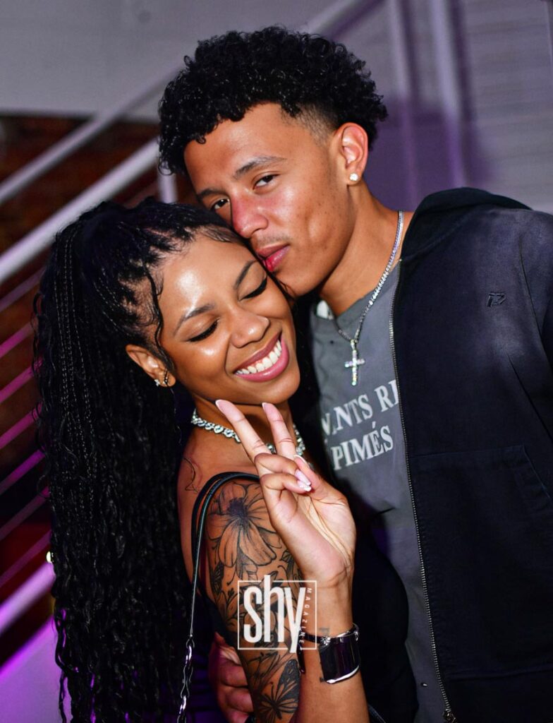 air lounge shy magazine 66