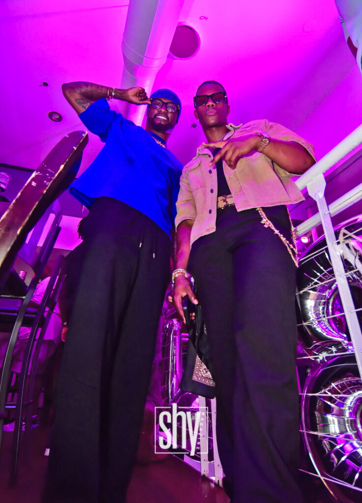 air lounge shy magazine 108