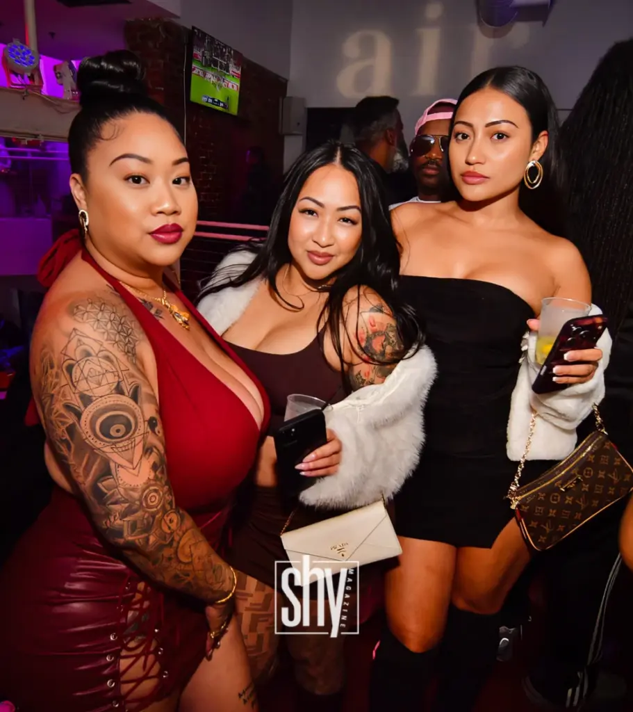 air lounge shy magazine 116
