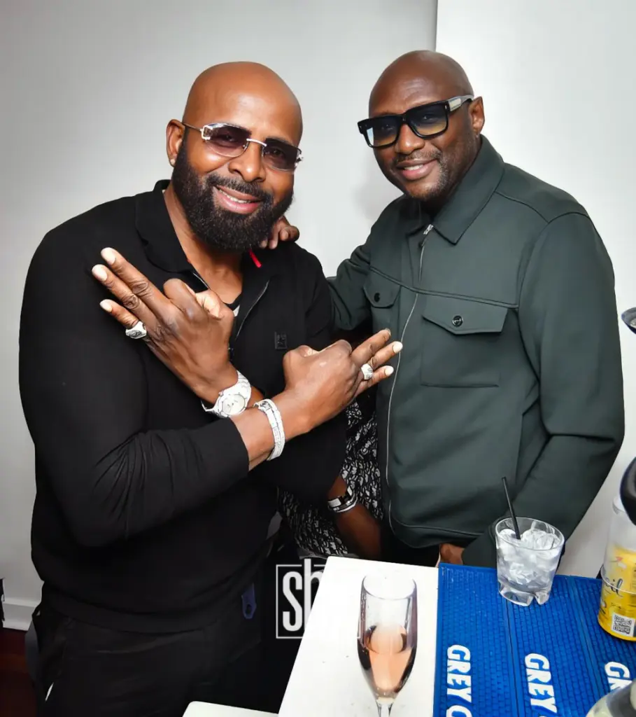 air lounge shy magazine 119