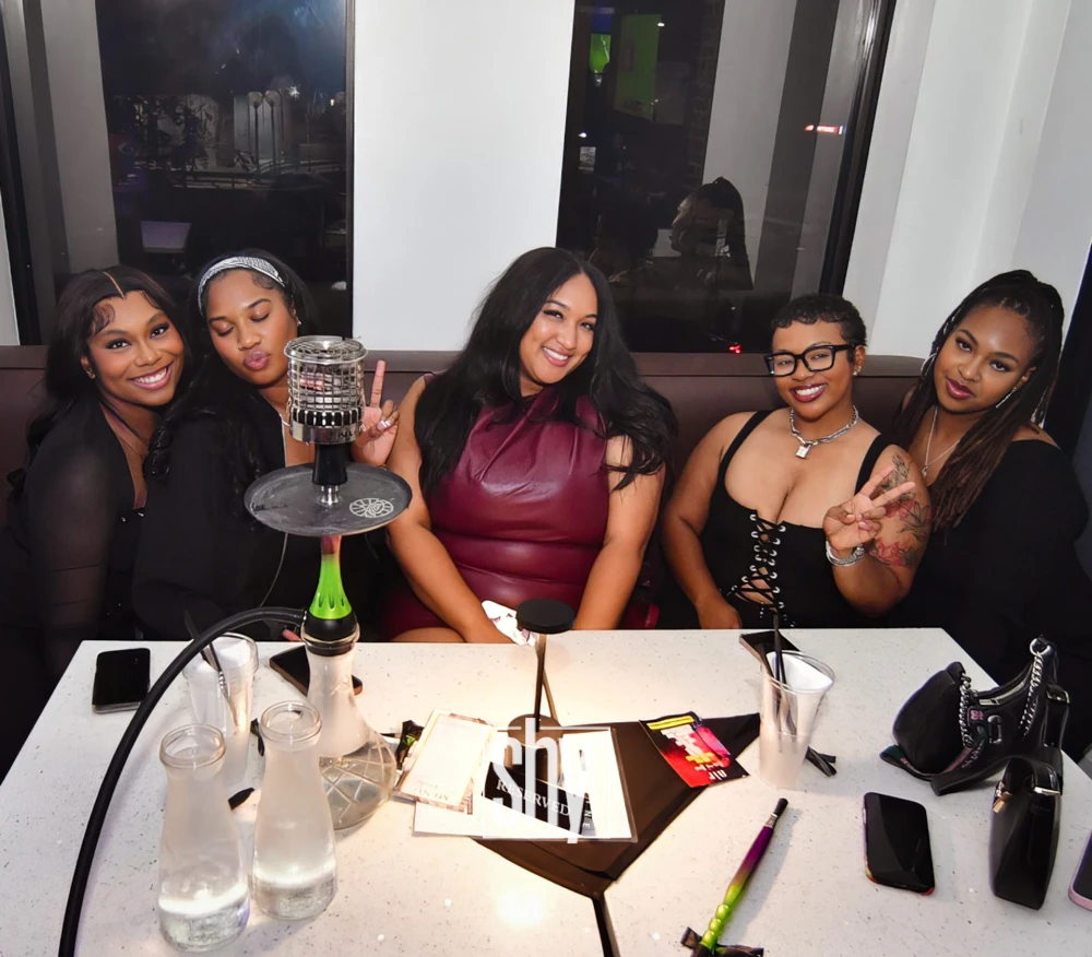 air lounge shy magazine 48
