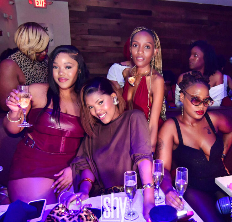 air lounge shy magazine 50