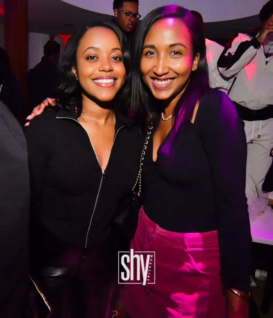 air lounge shy magazine 27